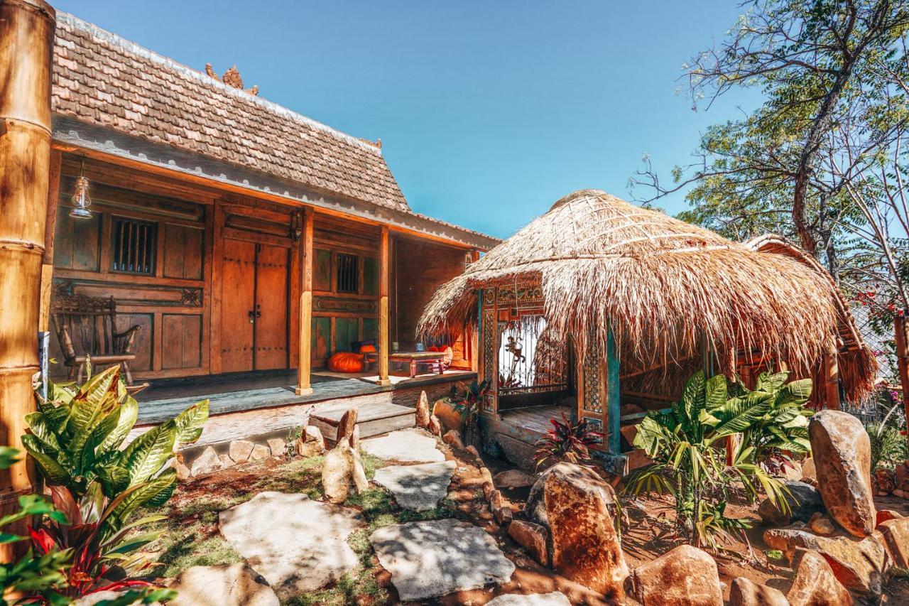 Blue Earth Village 아메드 외부 사진